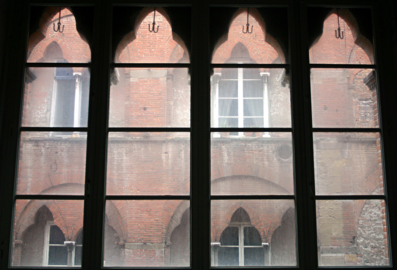 Una finestra di Lucca