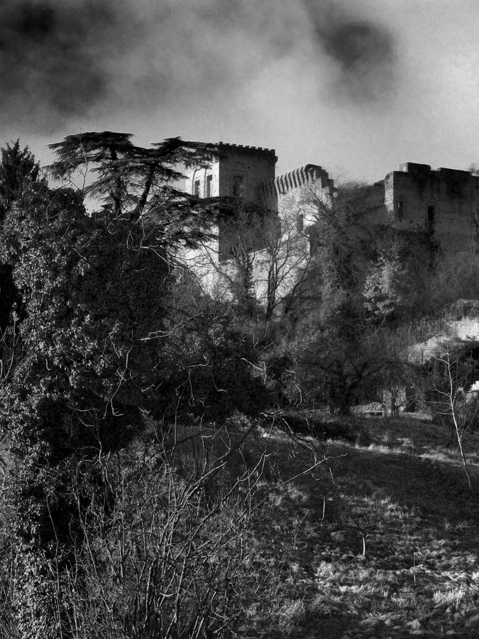 Castello di Arignano b/n