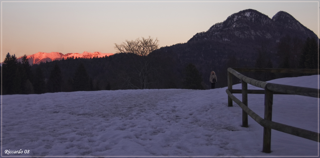 Viandante su un mare di Neve