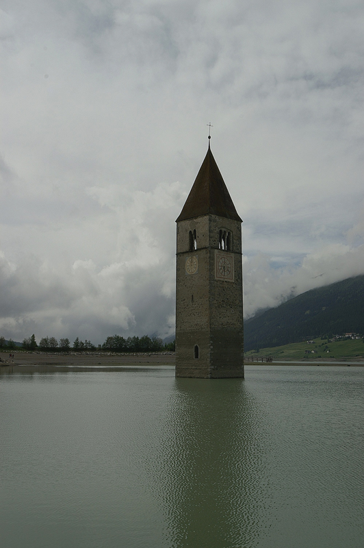 lago Resia