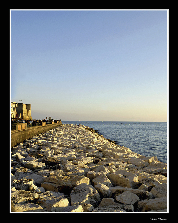 La vera strada che conduce al mare