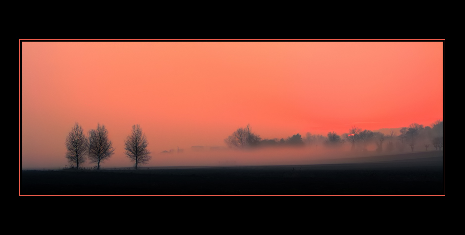 Alba con nebbia ... di fuoco