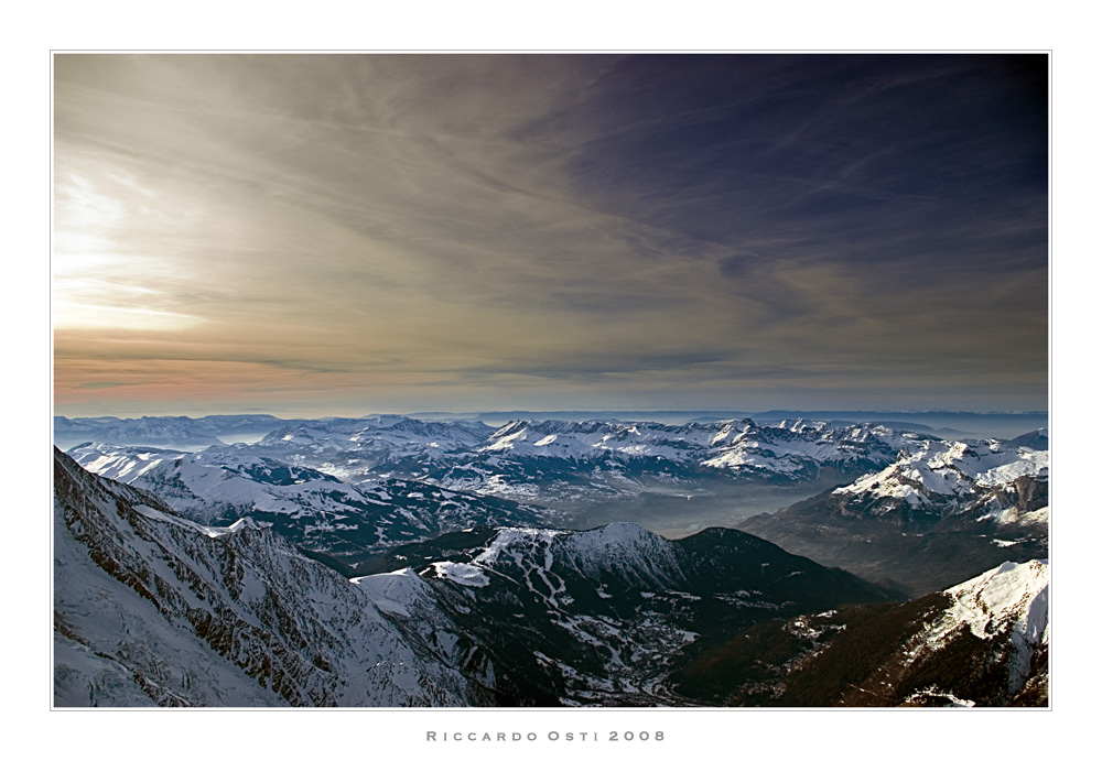 Chamonix, Il calar del sole e la dolce foschia nelle valli