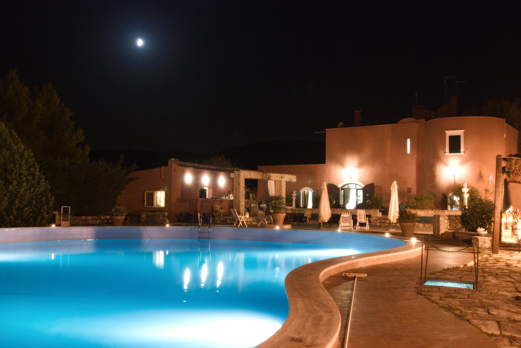 Masseria di notte