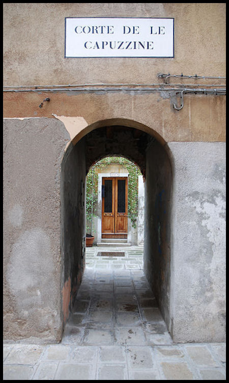 Corte de le capuzzine