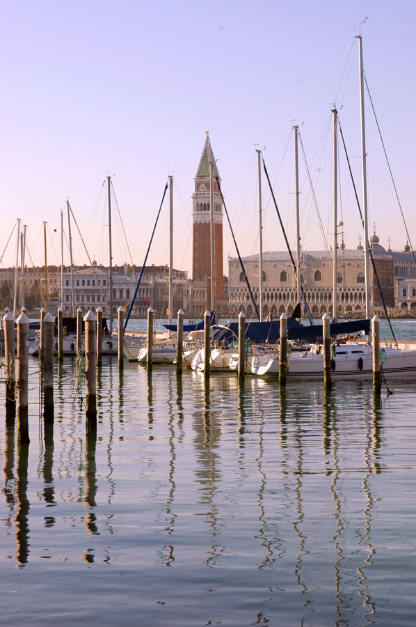Venezia, citt� di santi e marinai