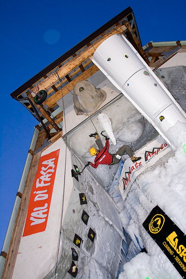 Ice Climbing,Alpin cup 2007