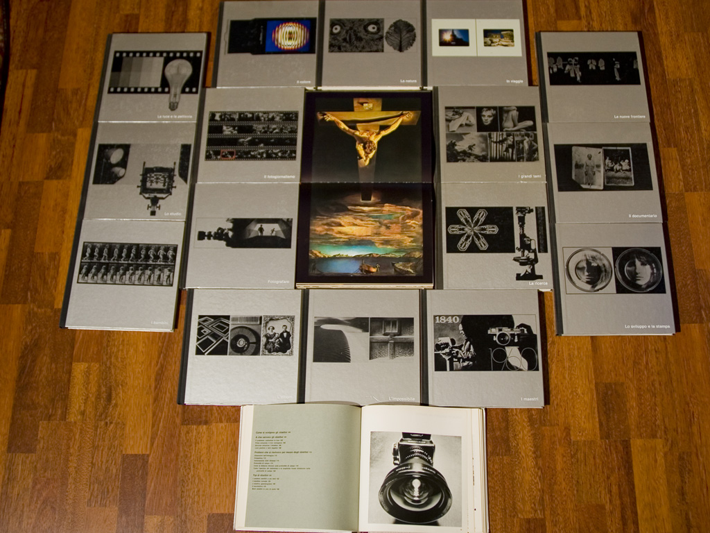 Cornice di Libri.......