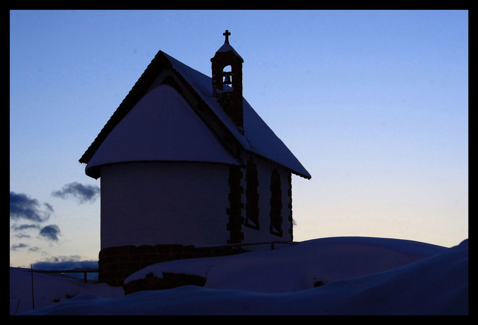 Chiesetta di montagna