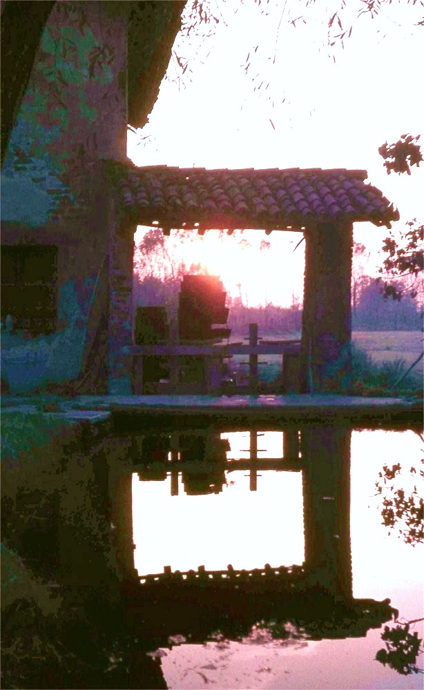 ..un vecchio mulino..