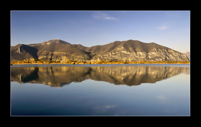 l'uno nell'altro... si specchiano