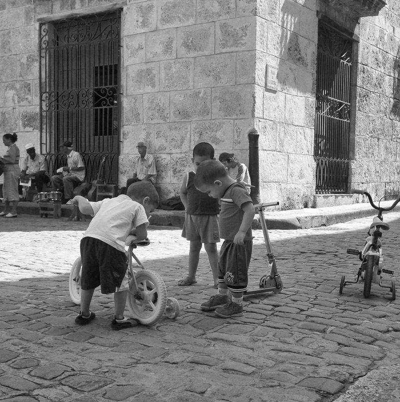 -�x|-x|-x�-*-�x|-x|-x�-