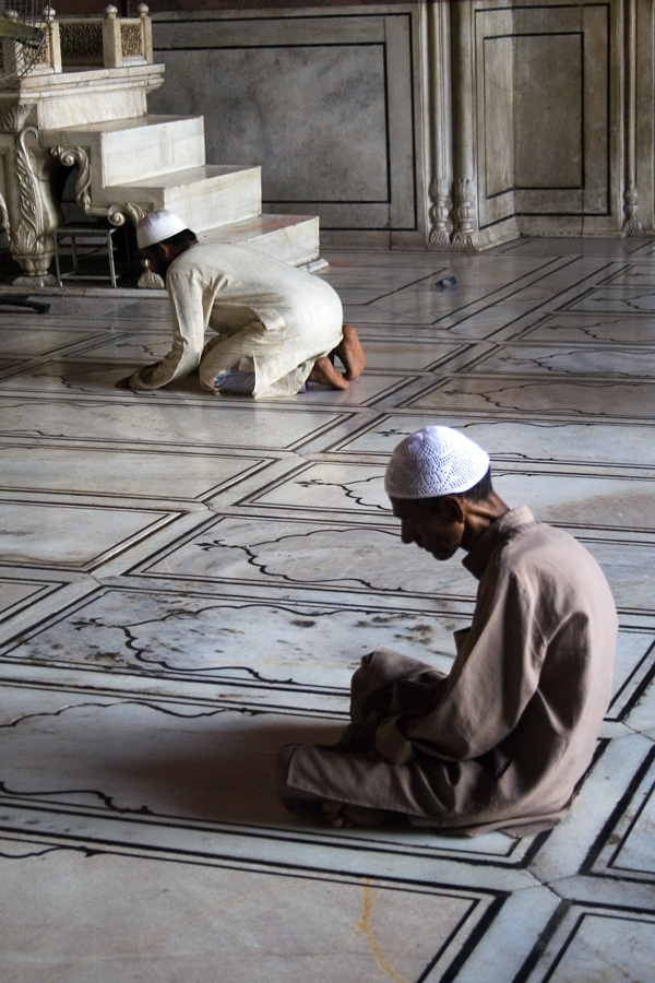 fra templi e moschee