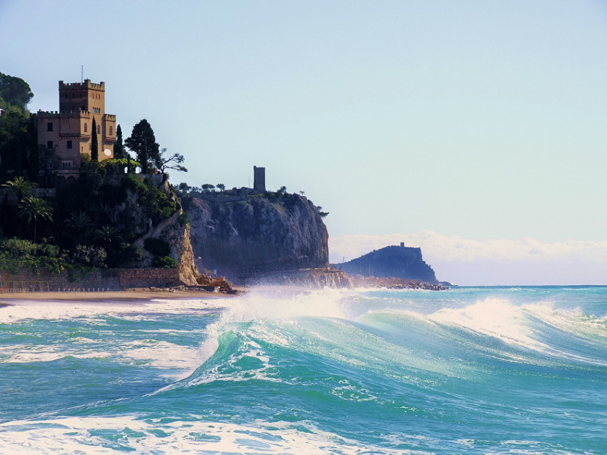 MAREGGIATA SUI CAPI DI FINALE