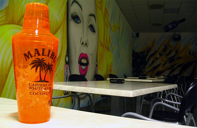 Ore 3:00 ...stiamo per chiudere!