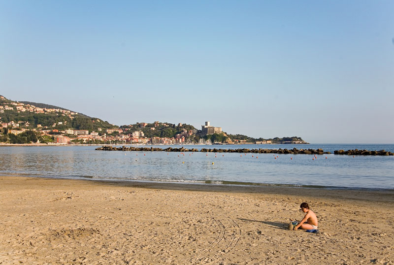 Guardando Lerici