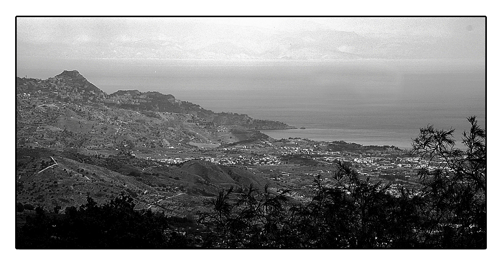 Dalla collina verso la pianura .........