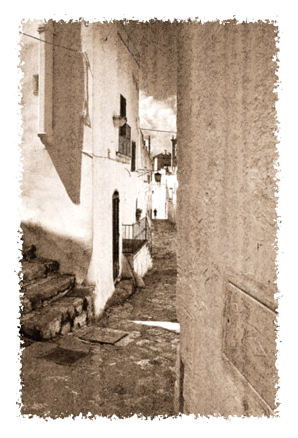 Ostuni- passeggiando per la citt� vecchia.