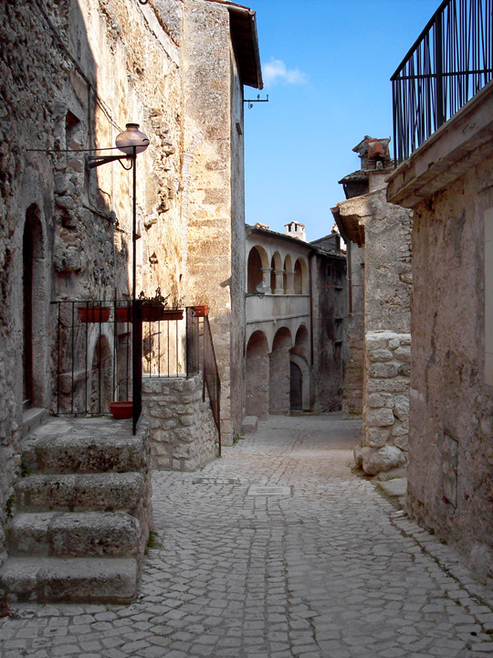 Ascolto solo i miei passi