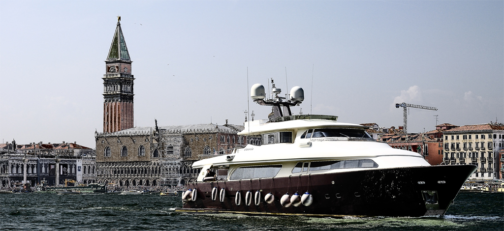 Allontanandosi da San Marco