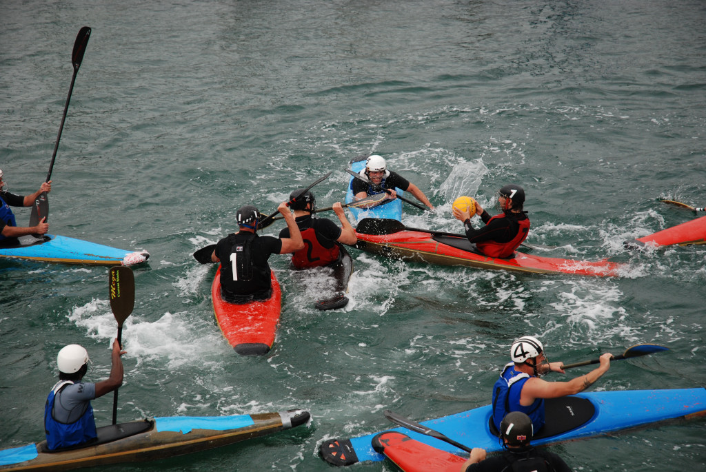 ....palla.....bagnata