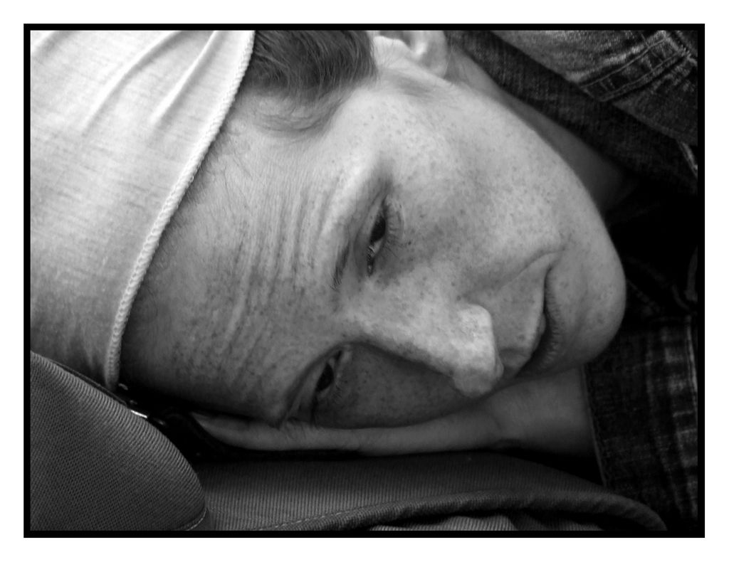 No, no vi prego fatemi dormire ancora un p�...