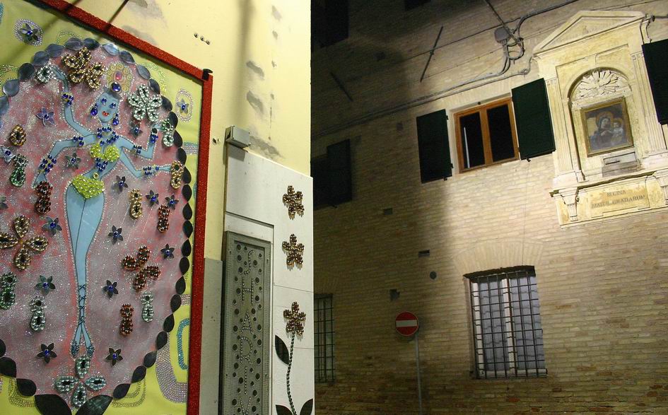 Il sacro e il profano