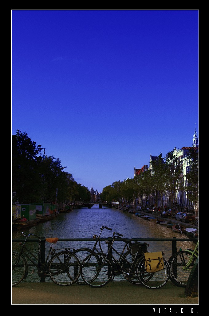 [Amsterdam] Canale con bici (Modificato)