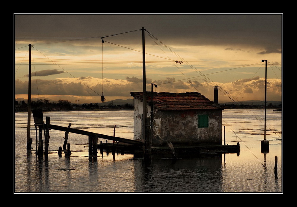Il tramonto di una casa...
