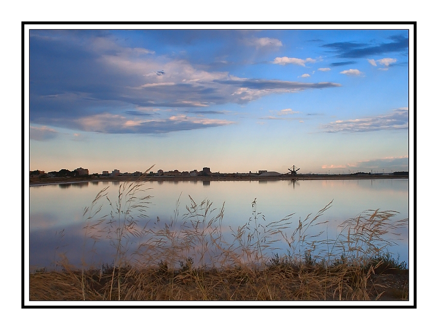 ...UNA VEDUTA SULLA SALINA...