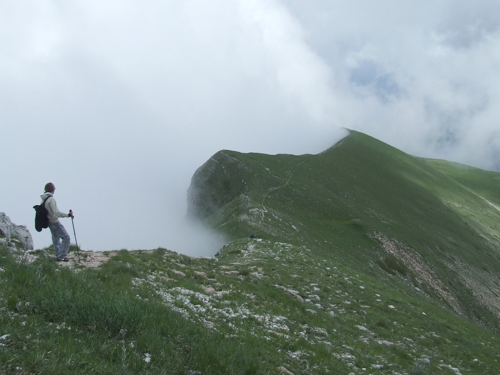 passaggio sulla cresta del monte sibilla