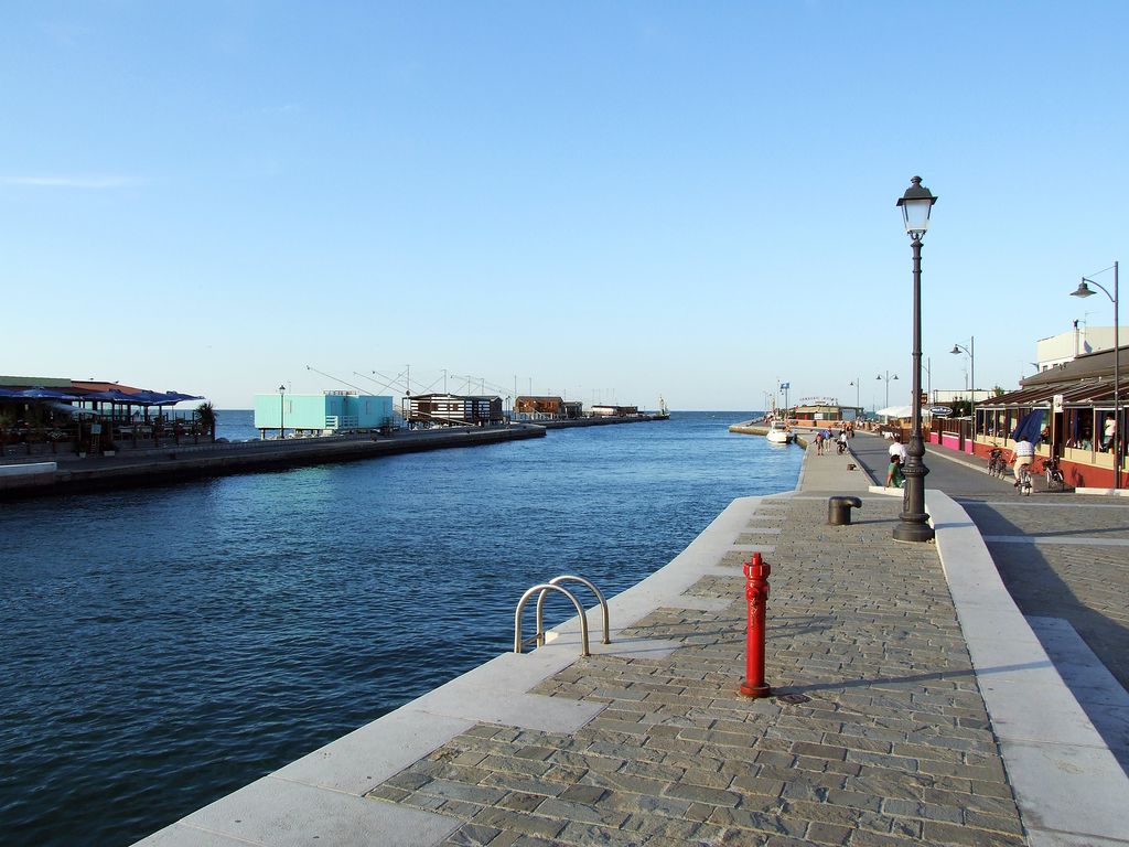 Cesenatico-capanni del porto canale 3