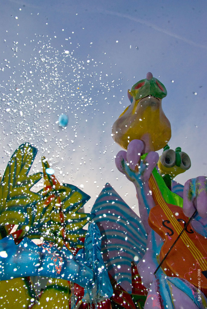 Carnevale e draghi