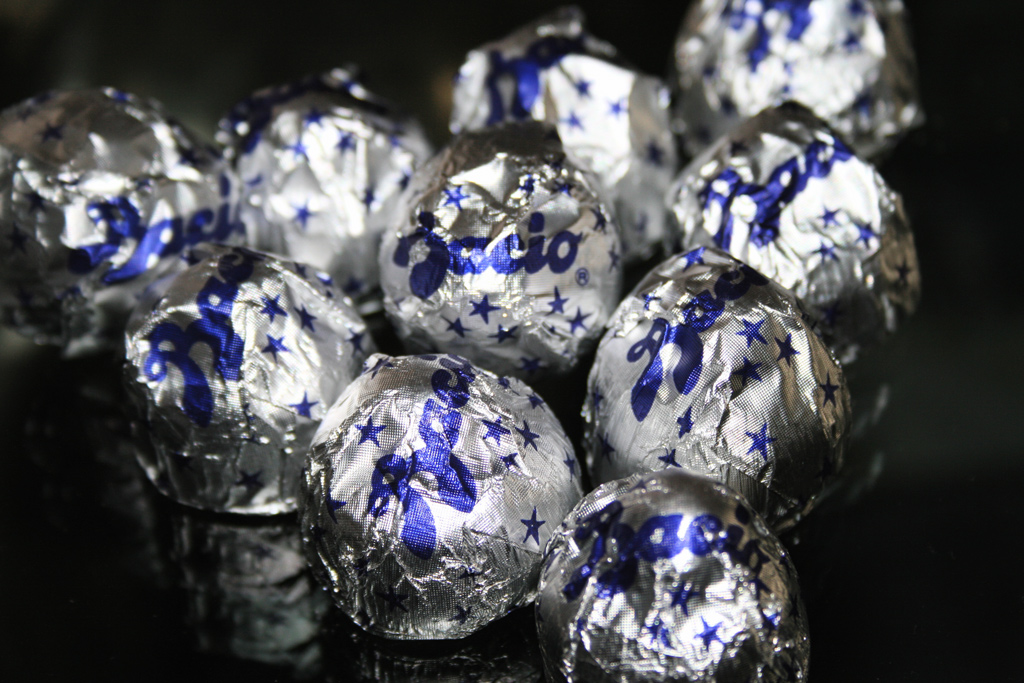 Un Bacio, cosa vuoi dirmi?