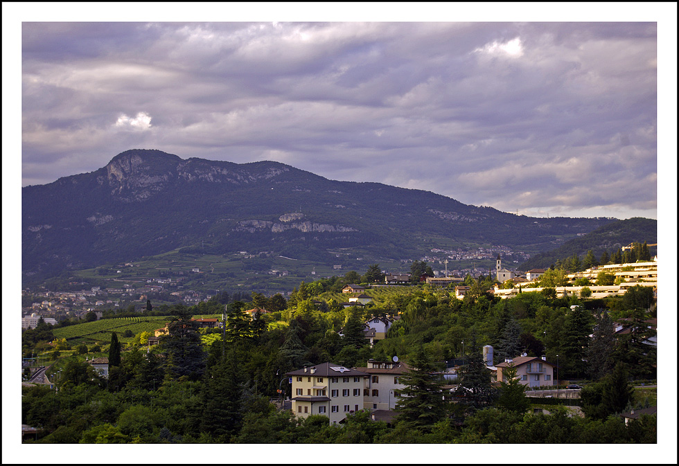 Ultimo sole sulla collina