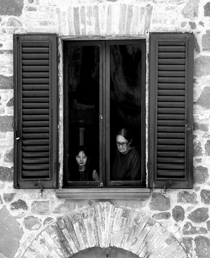 Guardando in diverse direzioni