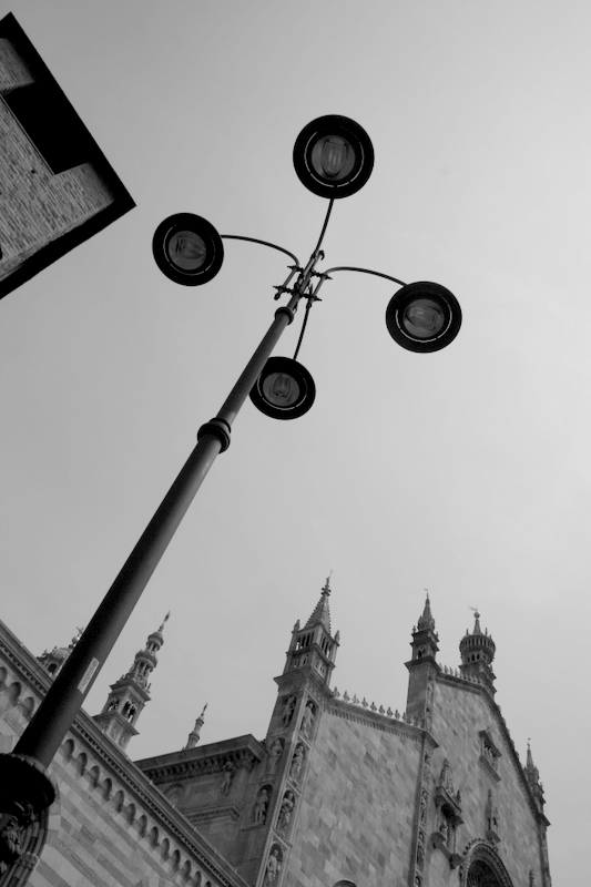 Como, piazza Duomo