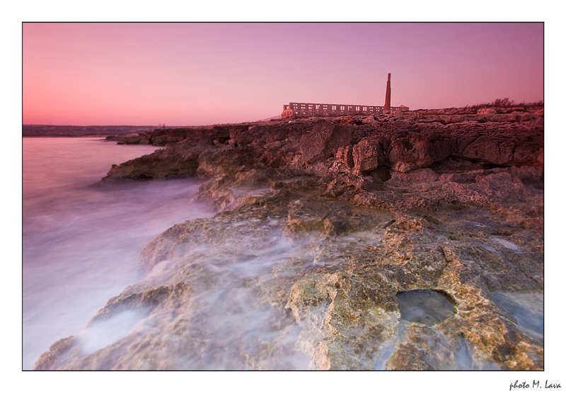 tramonto sulle rovine