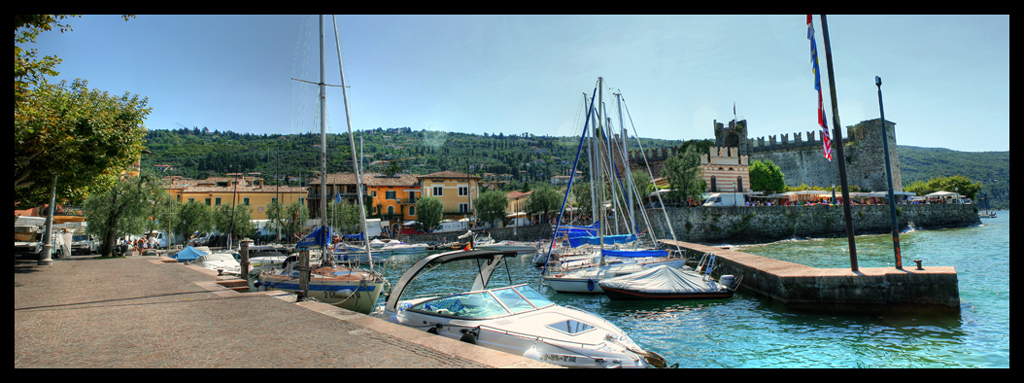 Porto di Torri del Benaco