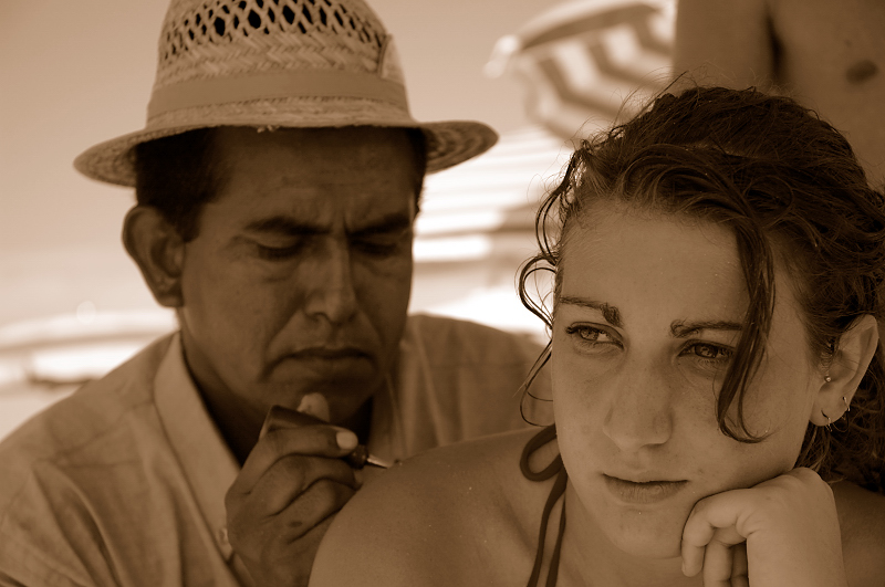 tatuaggio sulla spiaggia