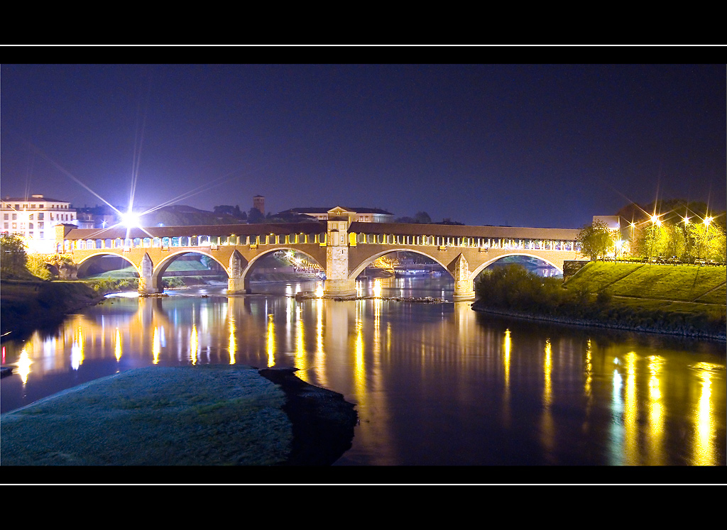 Pavia by night