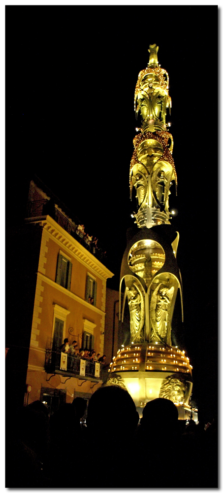 tradizioni attoIII�..La macchina di Santa Rosa VT