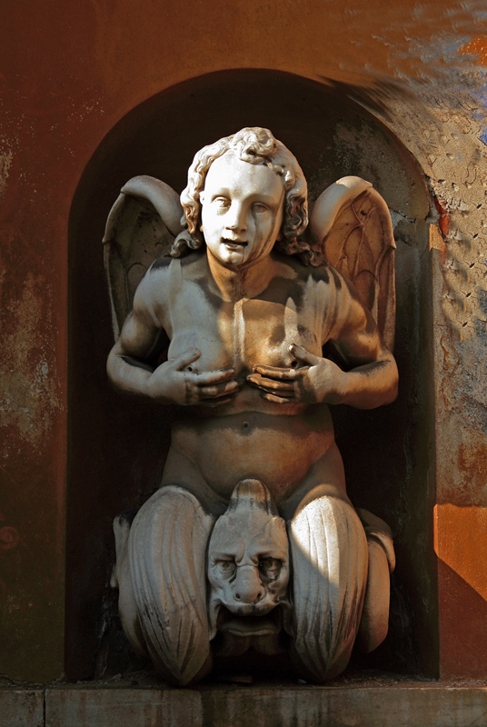 Vorrei vedere voi con questo tra le gambe... e... spillare tutto il santo giorno!!..