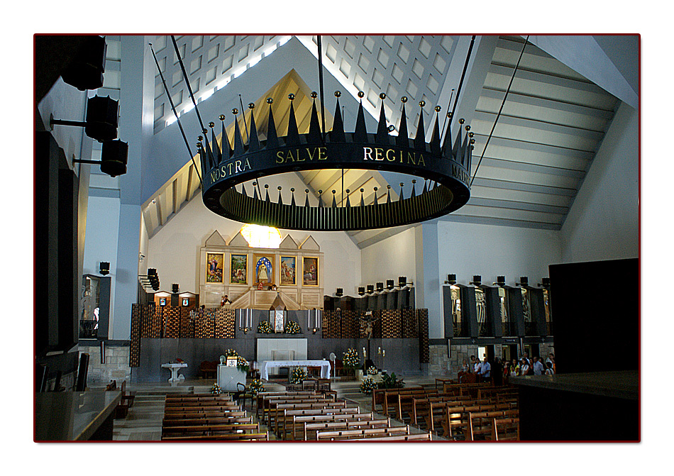 Interno Chiesa Madonna Dell'incoronata (FG)