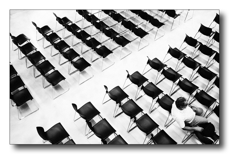 sedie - esperimento in b&w