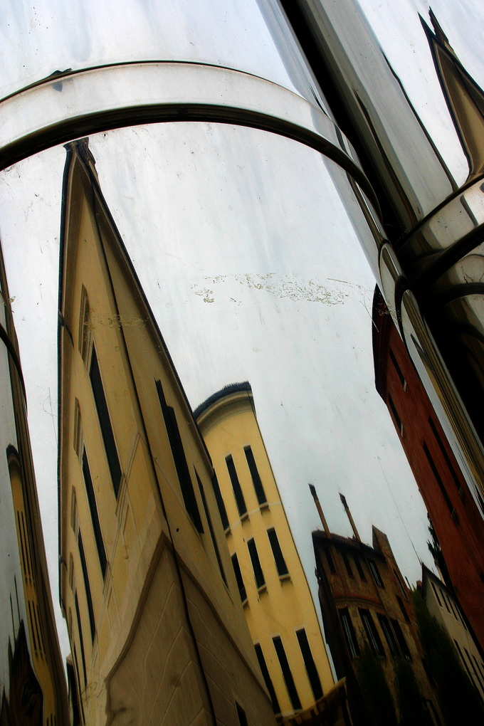 Treviso: riflessi di case