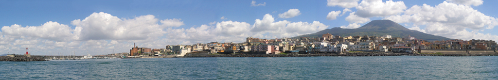 Il Vesuvio ed il suo mare