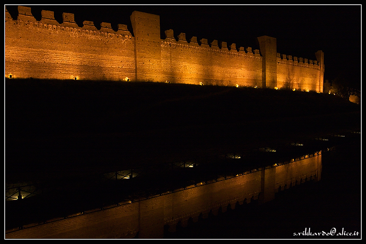 Cittadella di notte