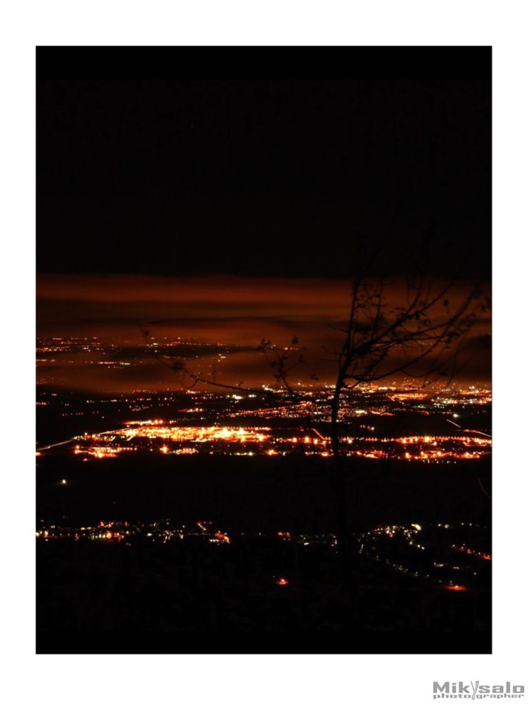 la mia prima foto panoramica notturna