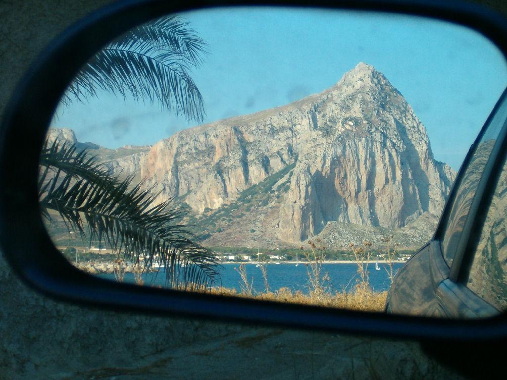 S.V. dallo specchietto